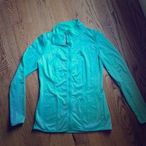 Aqua zip up